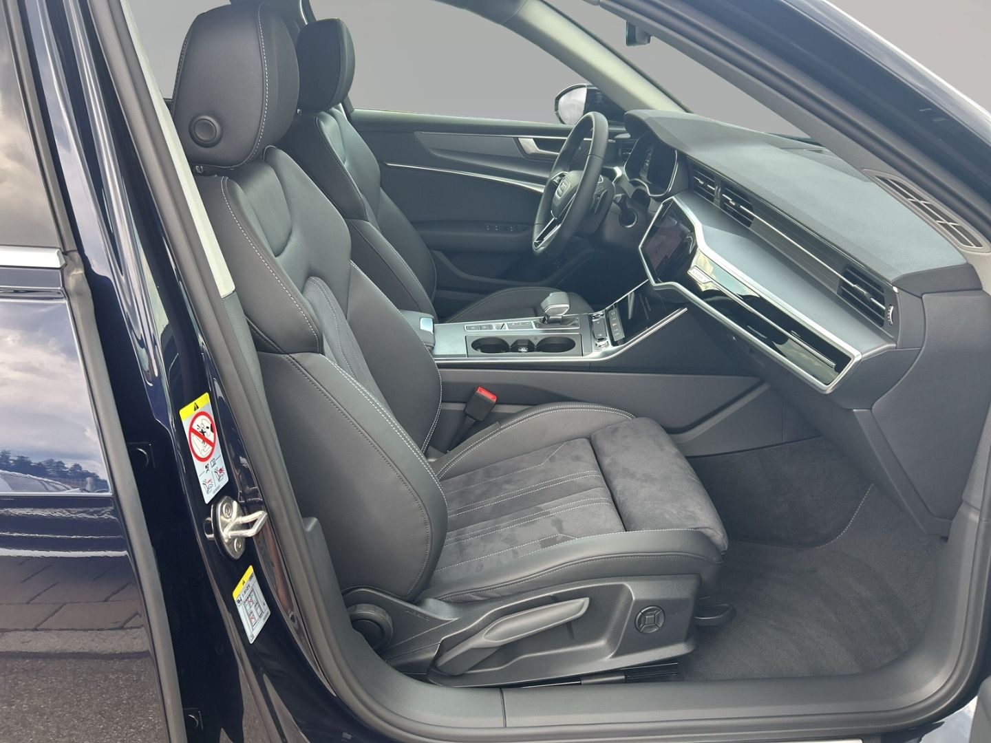 Audi A6 Avant 50 TFSI e advanced qu - Samsaru's Car Outlet