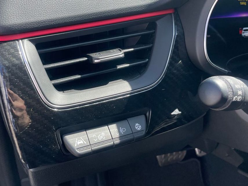 Renault Arkana TCe Mild Hybrid R.S. Line - Samsaru's Car Outlet