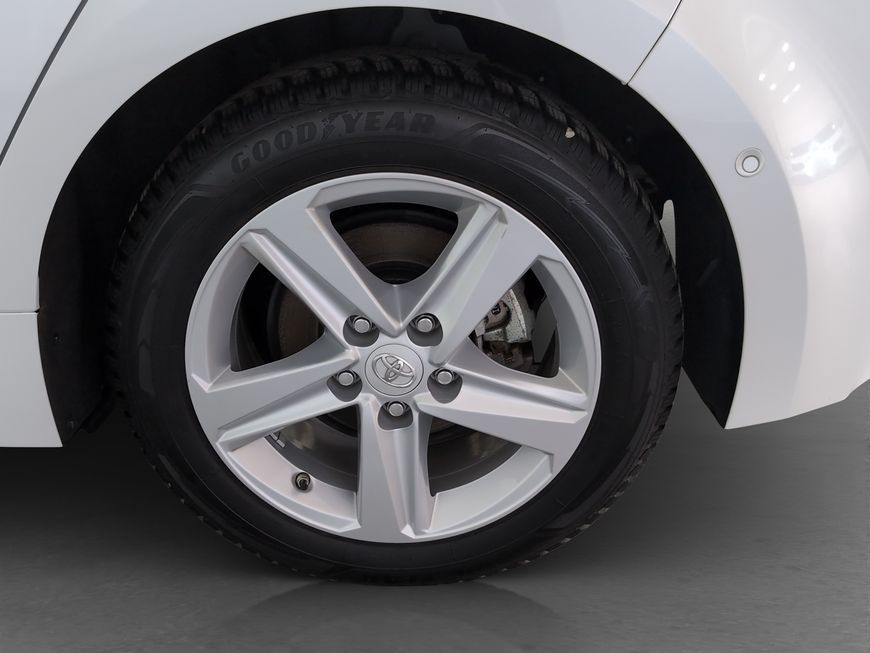 Toyota Corolla 1.8 Hybrid Team Deutschland NAVI+BI-LED+