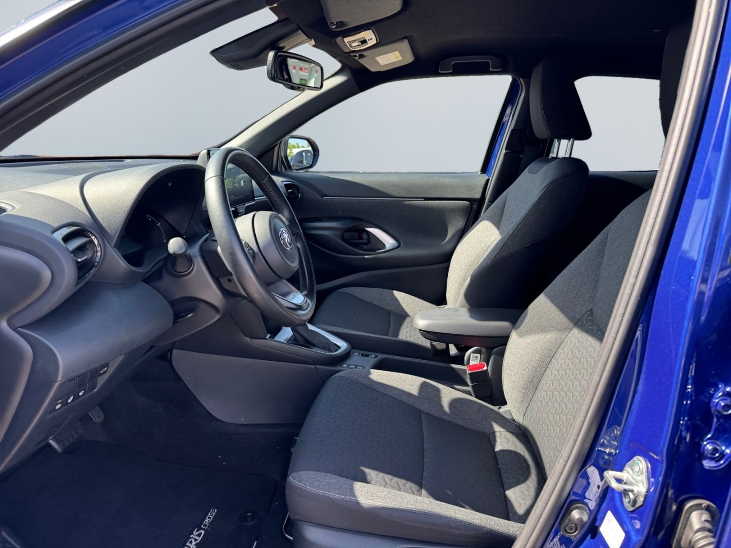 Toyota Yaris Cross Hybrid 1.5 Team D *Matrix*CAM*el Hec