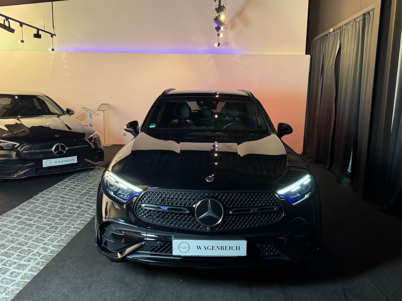 Mercedes-Benz GLC 400/ 4Matic / AMG / BURMESTER/ PANO e 4Matic