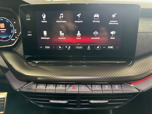Skoda Octavia Combi RS - Samsaru's Car Outlet