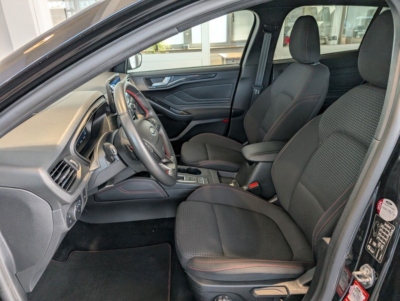 Ford Focus TDCi ST-Line X - Samsaru's Car Outlet