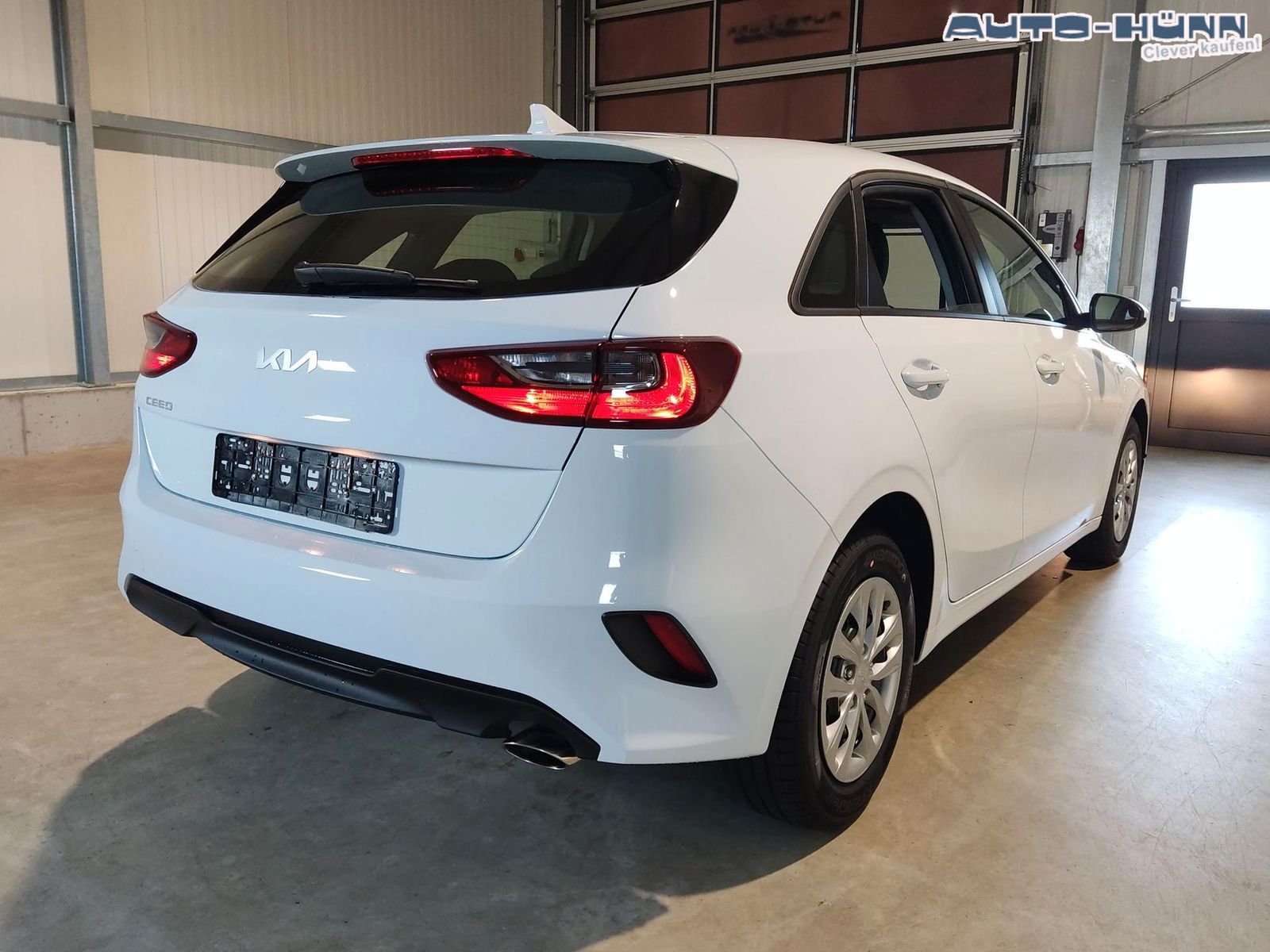 Kia Ceed CD 1.0 T-GDI - Samsaru's Car Outlet
