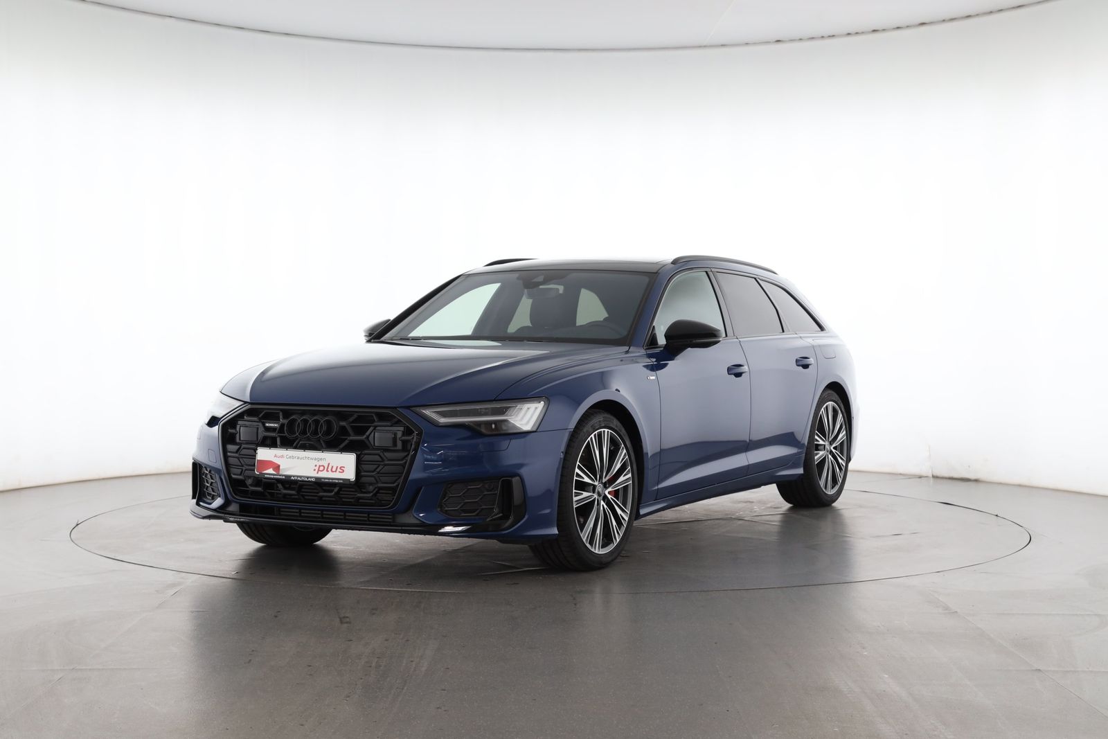 Audi A6 Avant 55 TFSI e quattro S tronic S line AHK