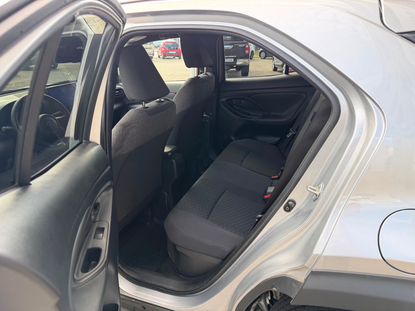 Toyota Yaris Cross 1.5l Hybrid Style*SHZ,Navi,PDC v+h*