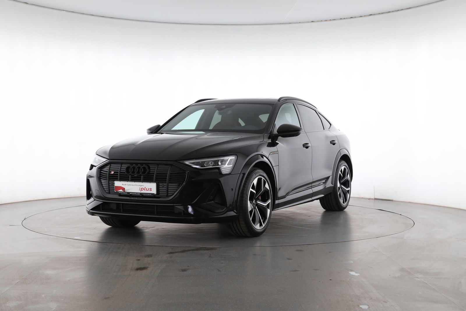 Audi e-tron S Sportback quattro S line | AHK | PANORA