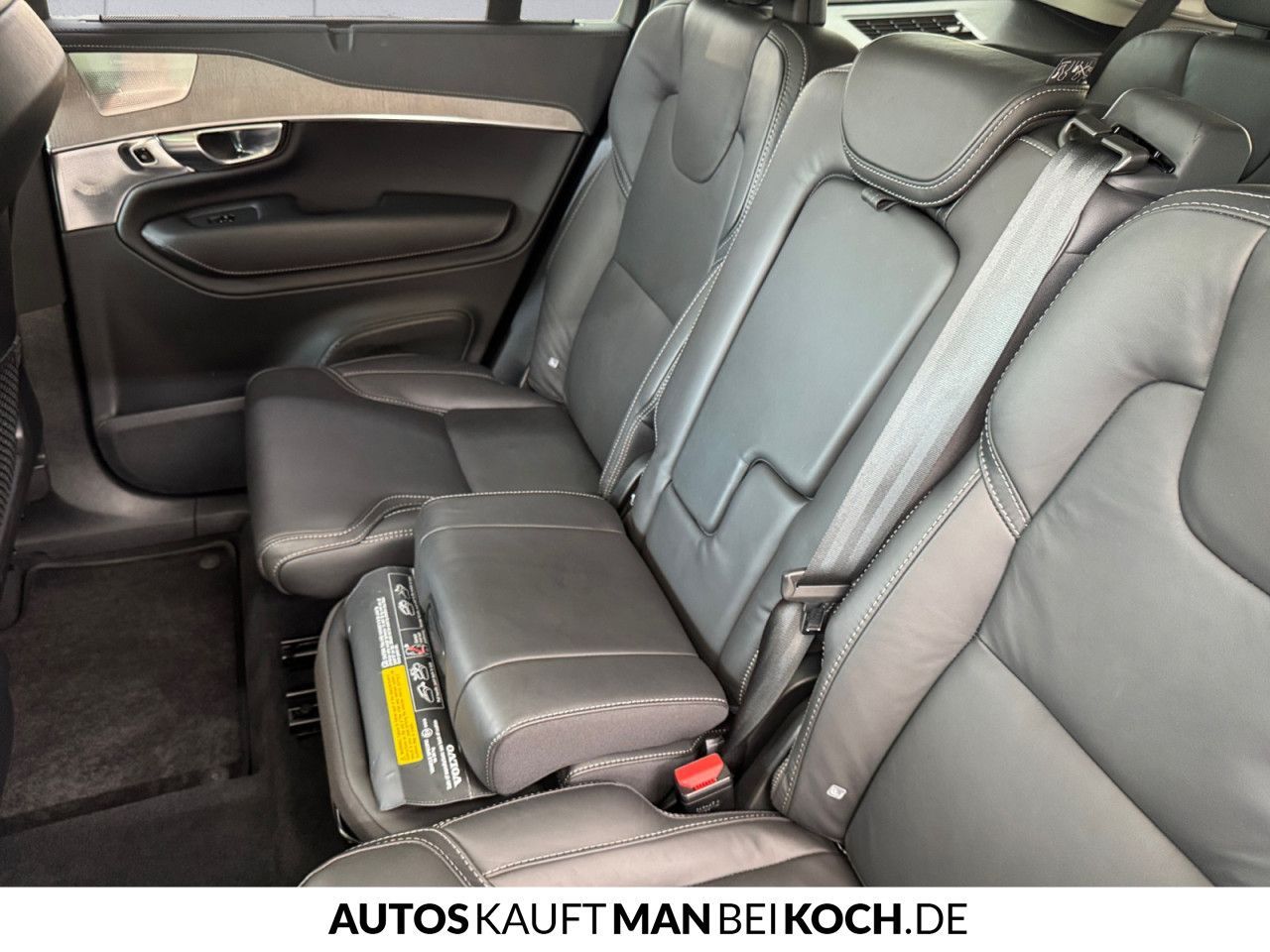 Volvo XC90 B6 AWD Ultimate Dark HIGH-END StandHzg