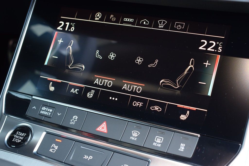 Audi A6 Avant 45 TFSI quattro S-line - Samsaru's Car Outlet