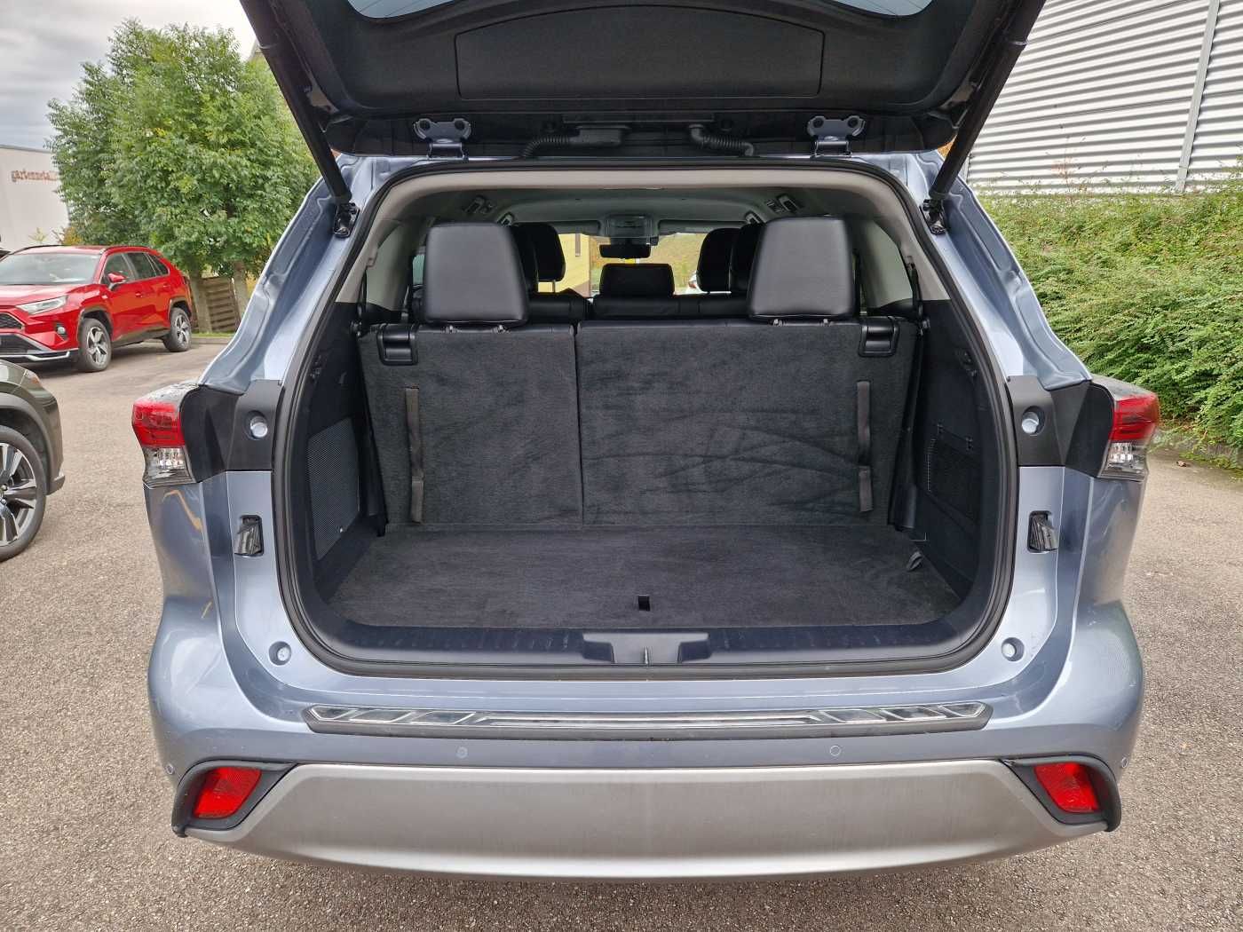 Toyota Highlander 2.5 Hybrid Luxury