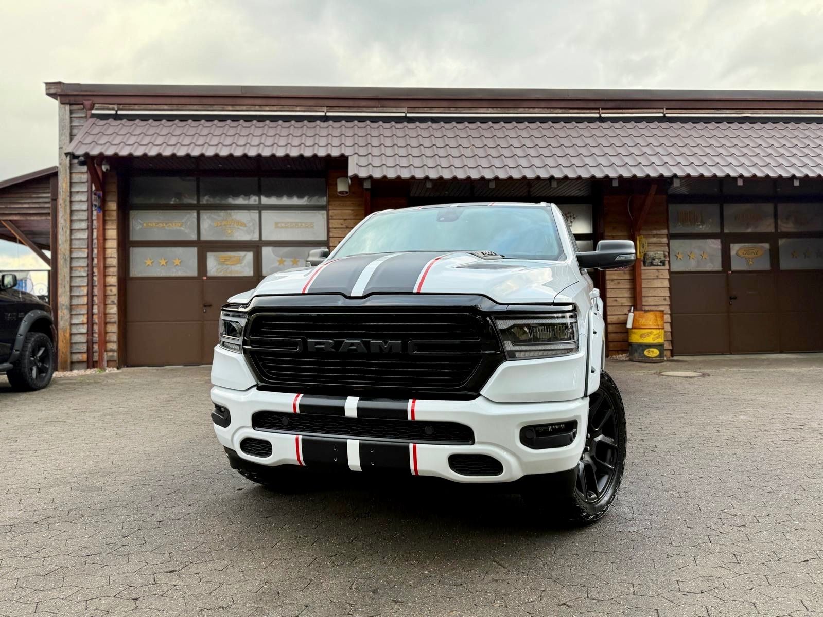 Dodge 5,7L*4X4*AHK*OFF-ROAD*BÜGEL*LONG BED*GARANTIE*