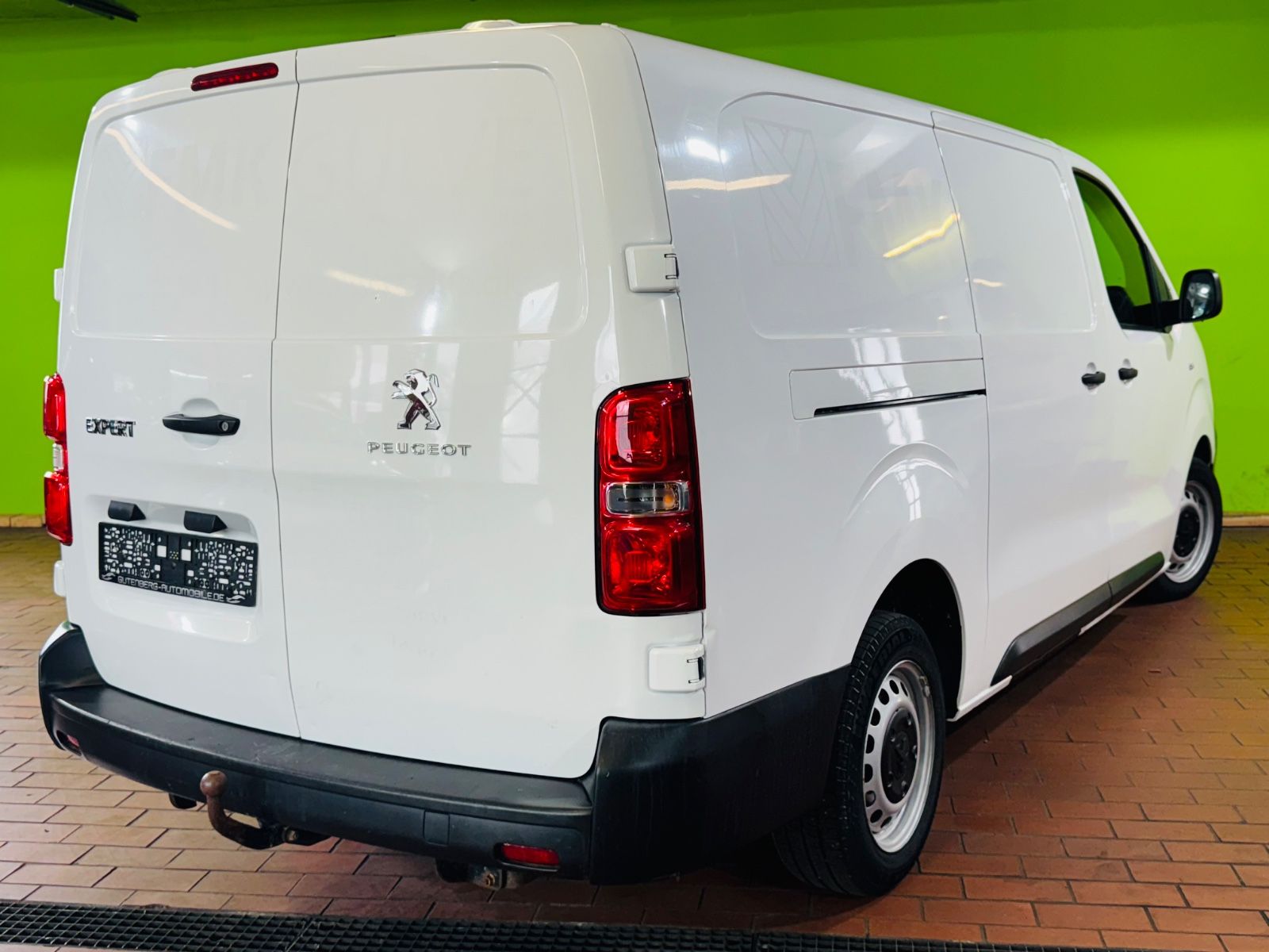 Peugeot Expert Kasten Premium - Samsaru's Car Outlet