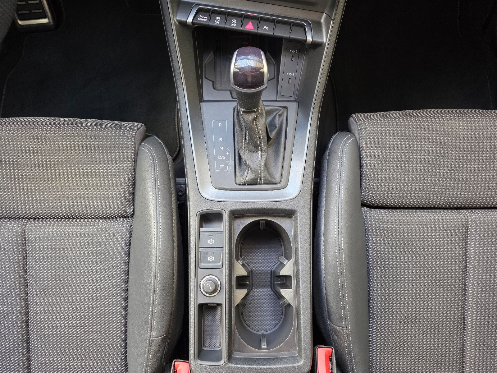 Audi Q3 Sportback 40TFSI quattro S Line - Samsaru's Car Outlet