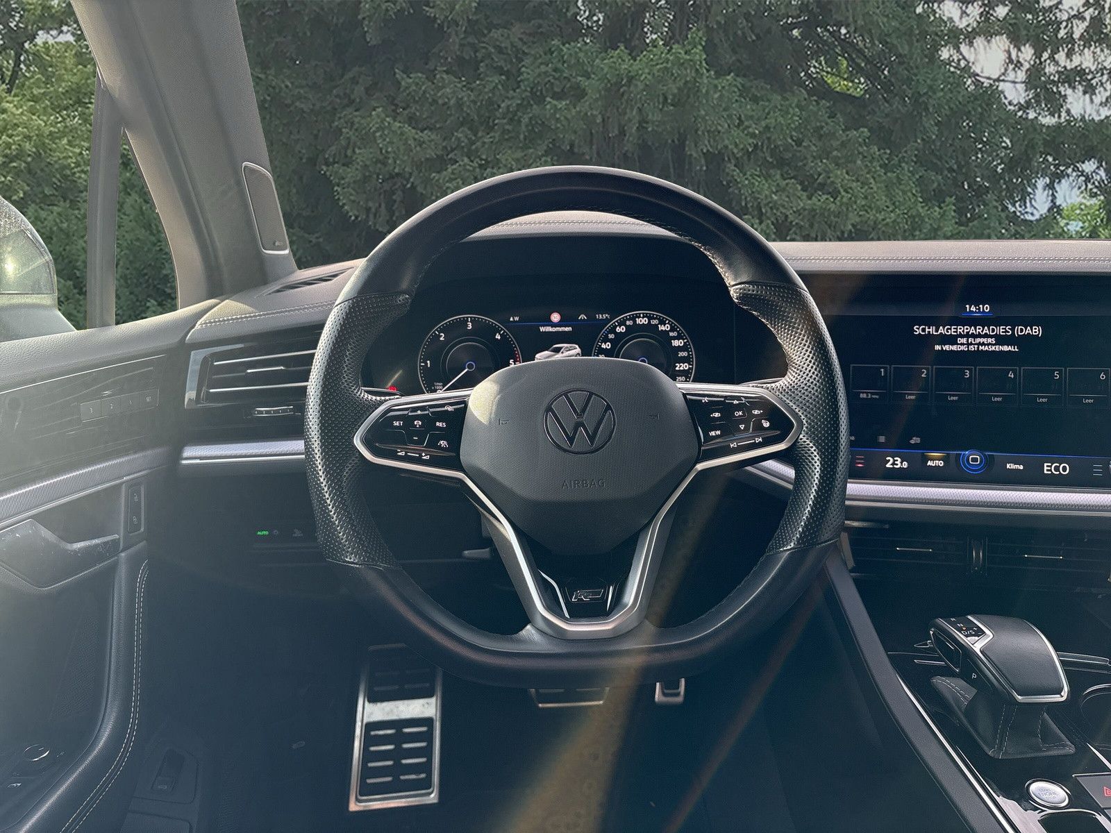 Volkswagen Touareg 4.0 TDI Last Edition AHK DYN PANO 1.HAND