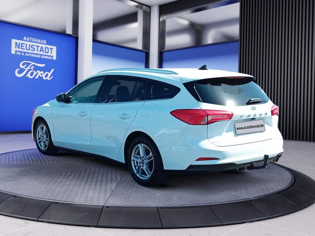 Ford Focus Turnier 2.0 EcoBlue Aut. - Samsaru's Car Outlet