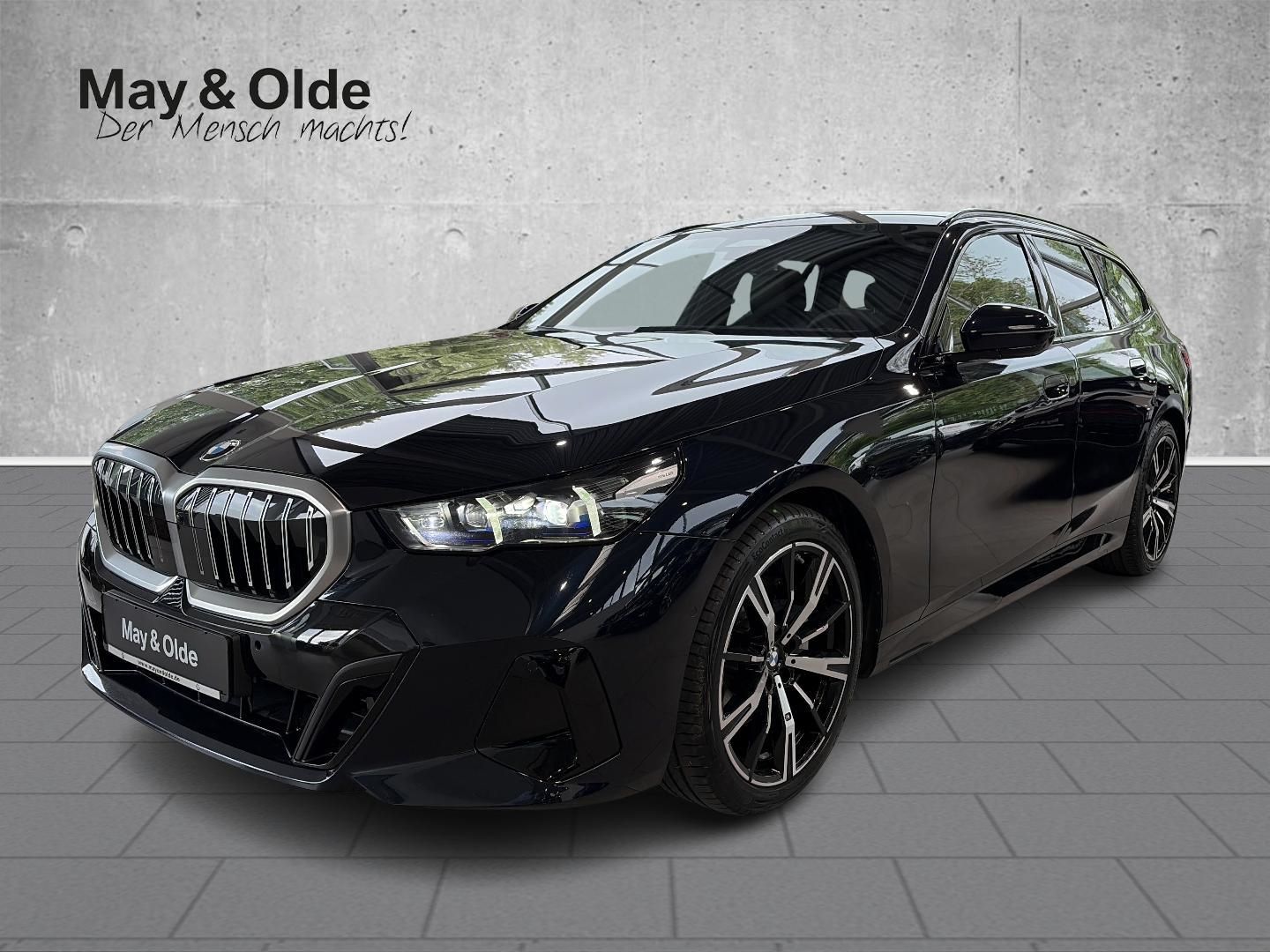 BMW 540 d xDrv Touring MSport Pano StHz B&W LED AHK