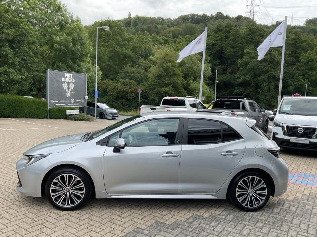 Toyota Corolla 2.0 Hybrid Team - Samsaru's Car Outlet