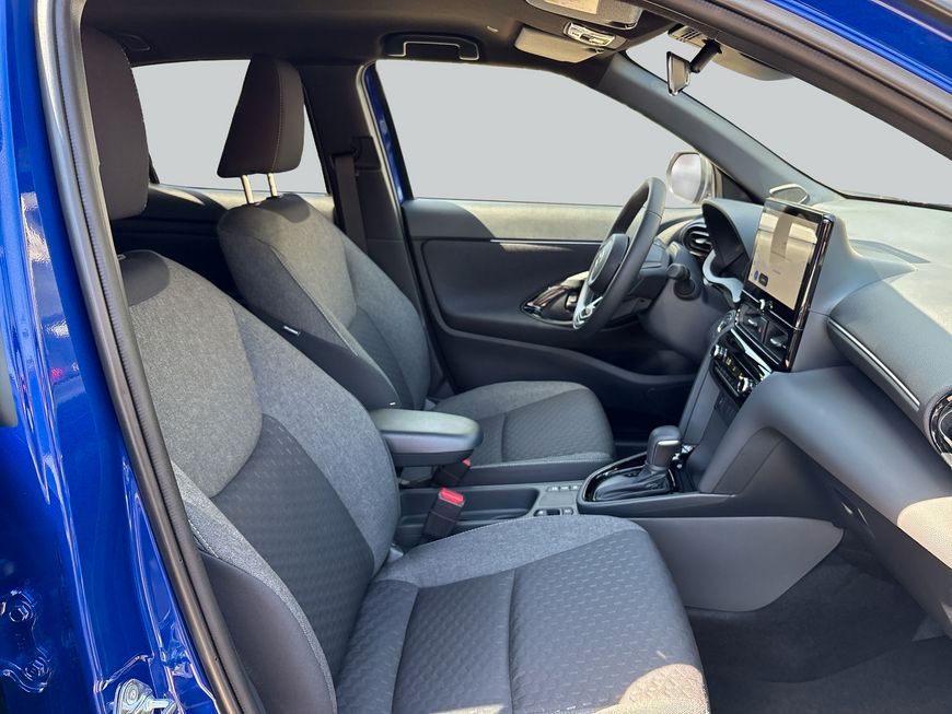 Toyota Yaris Cross Teamplayer Safety-Paket Winter-Paket