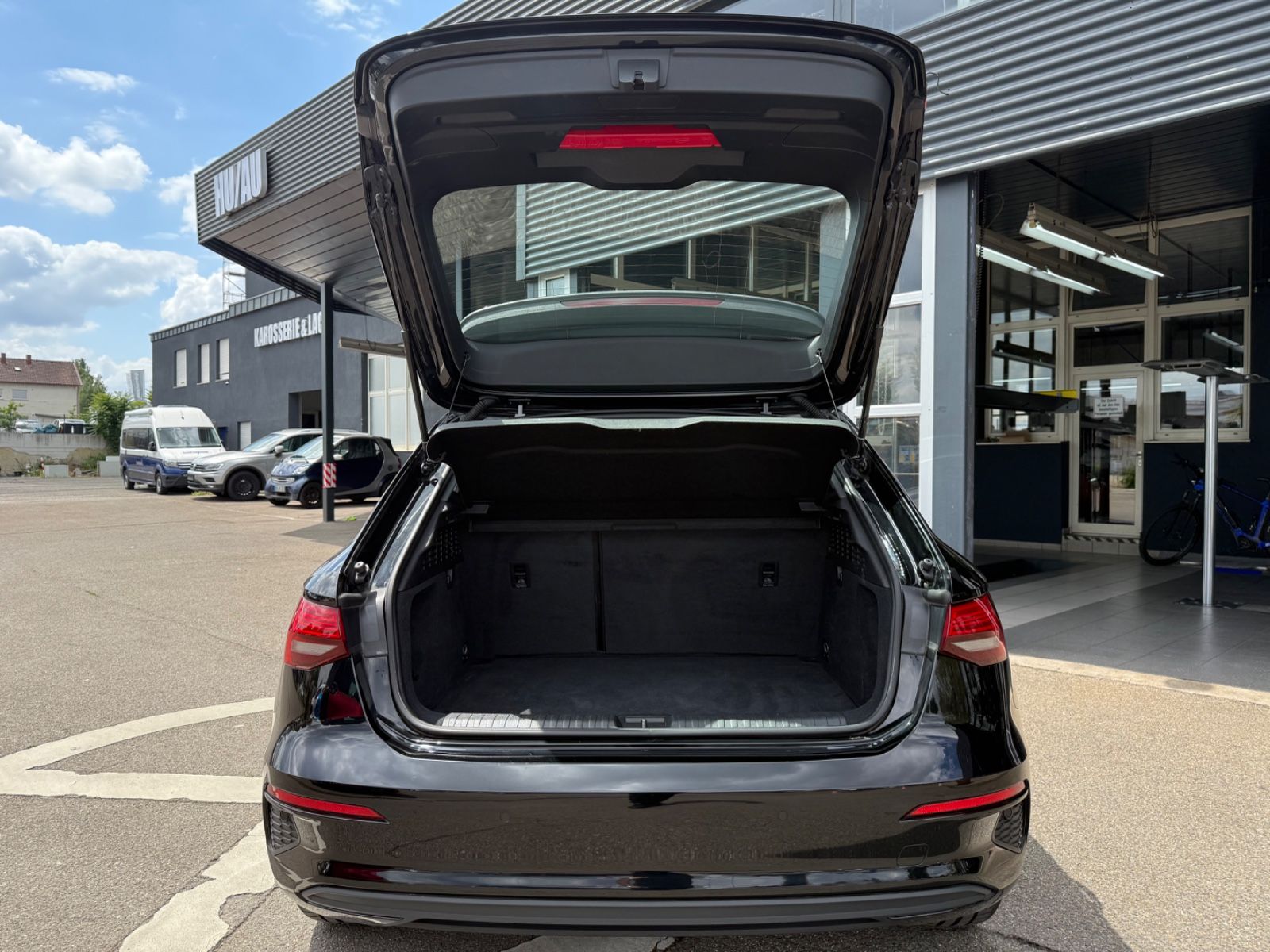 Audi A3 Sportback 30 TFSI S-Tronic - Samsaru's Car Outlet