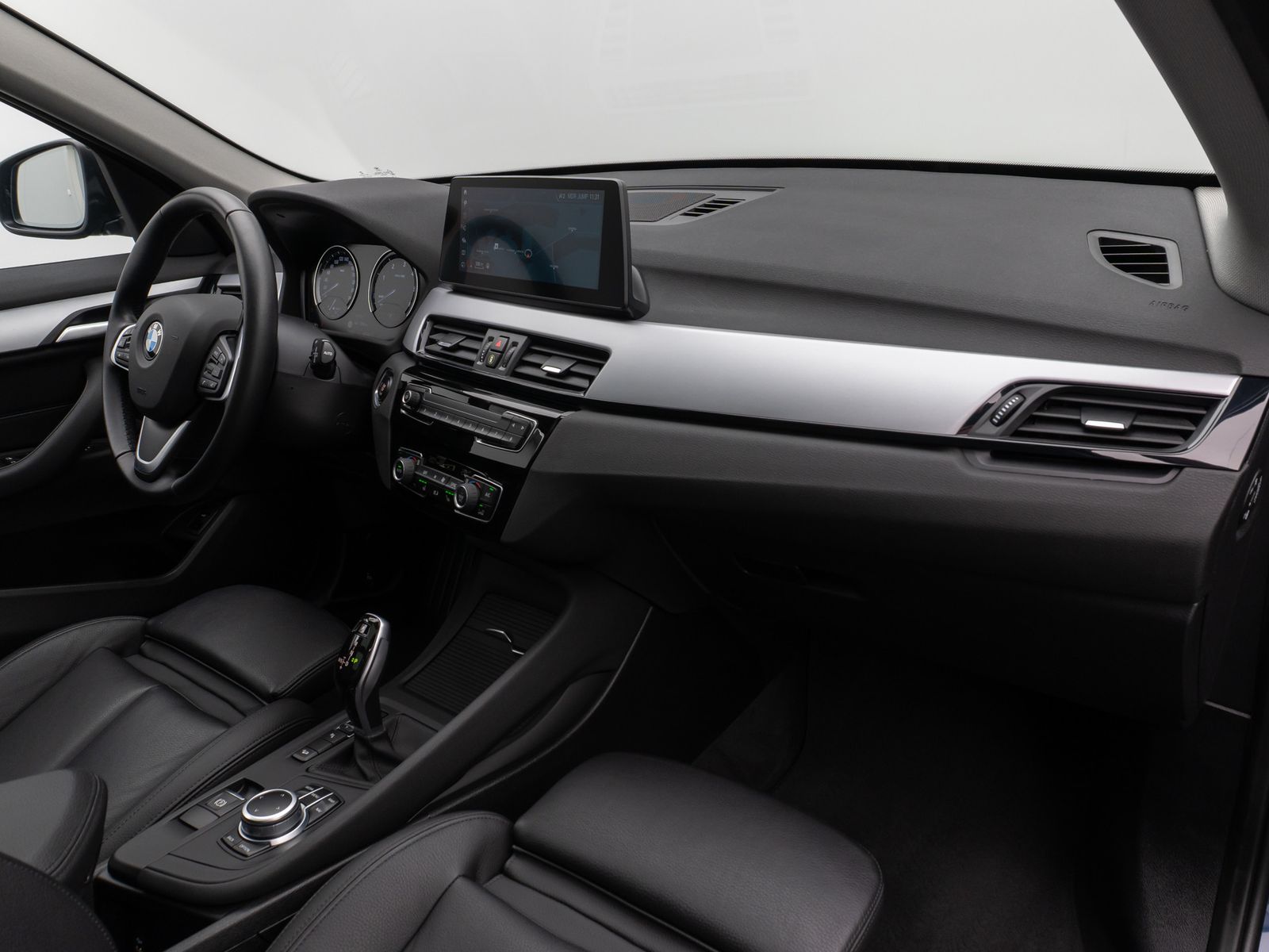 BMW X1 xD20d - Samsaru's Car Outlet