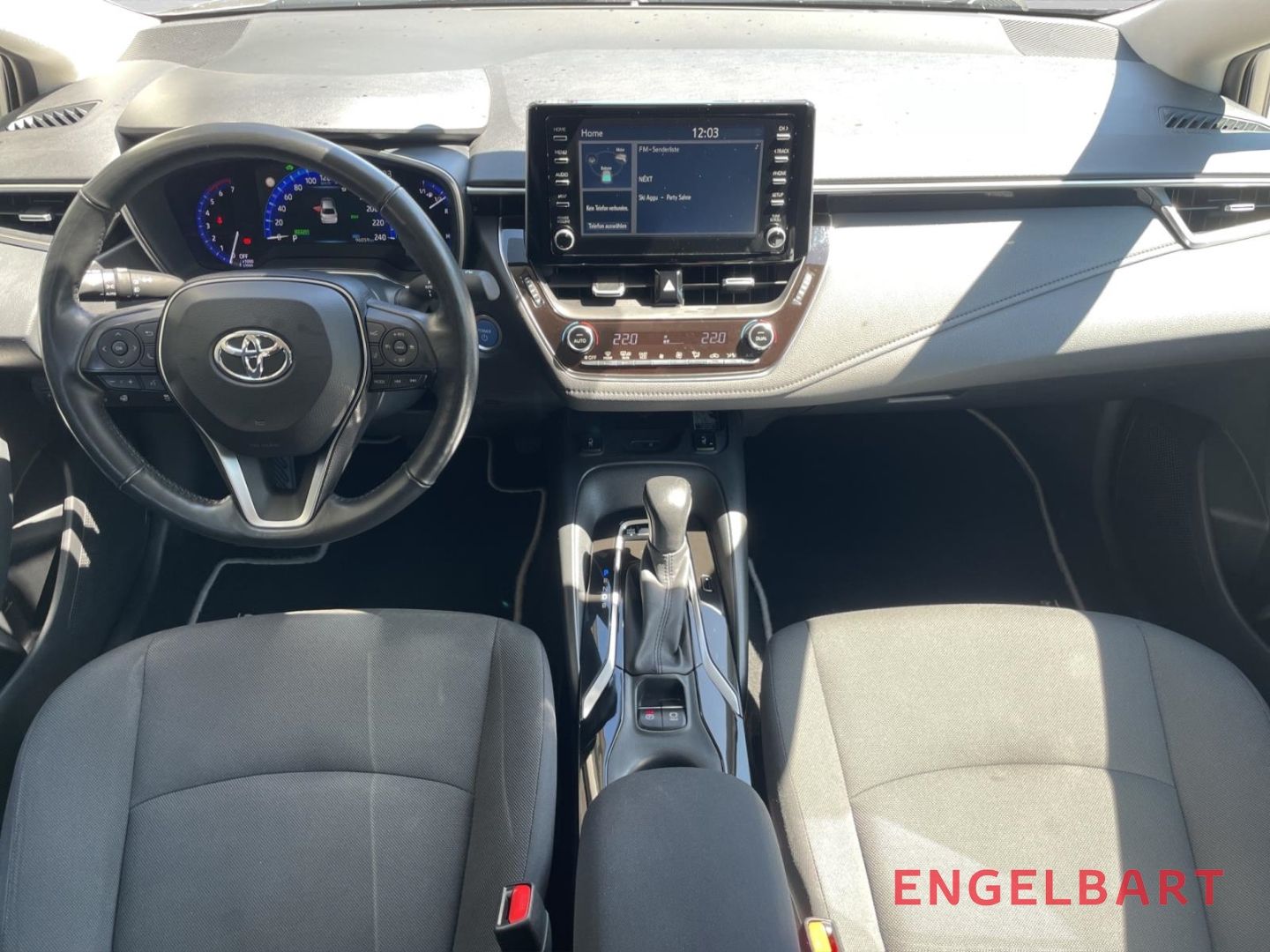 Toyota Corolla 1.8 Hybrid Club - Samsaru's Car Outlet