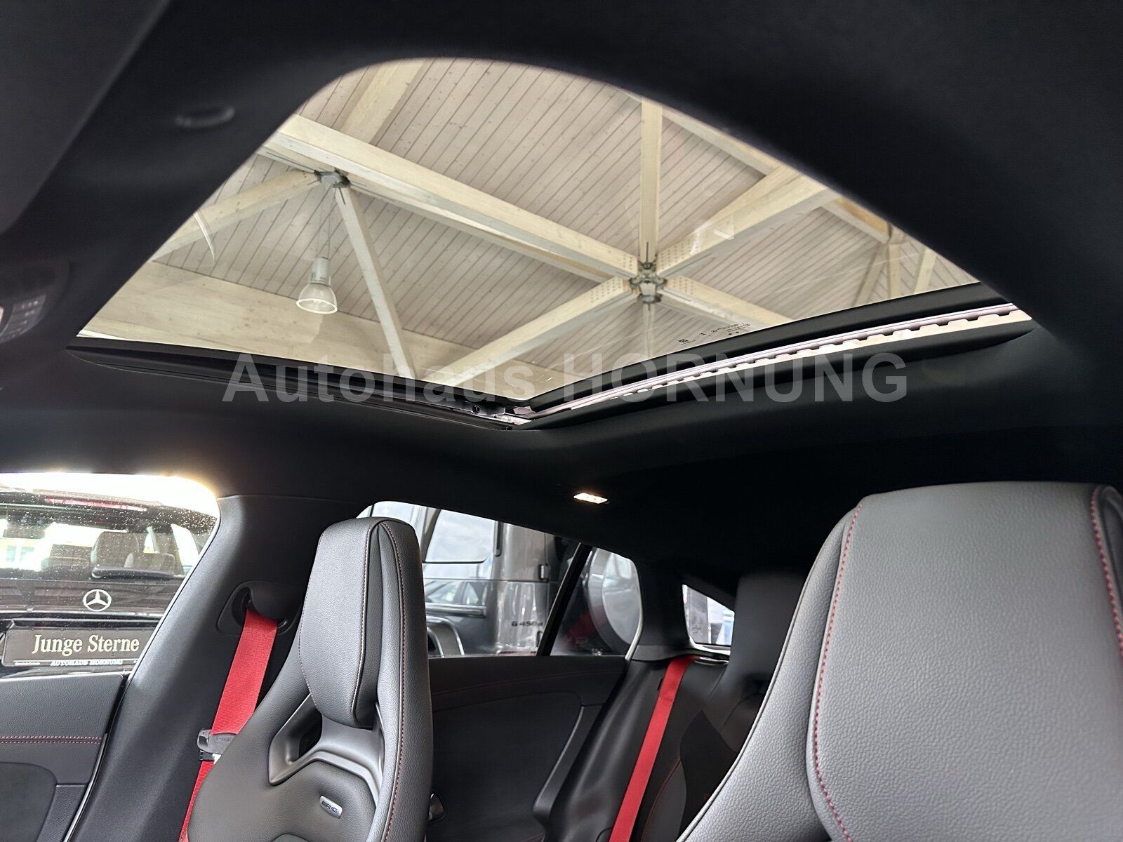 Mercedes-Benz CLA35 AMG 4M - Samsaru's Car Outlet