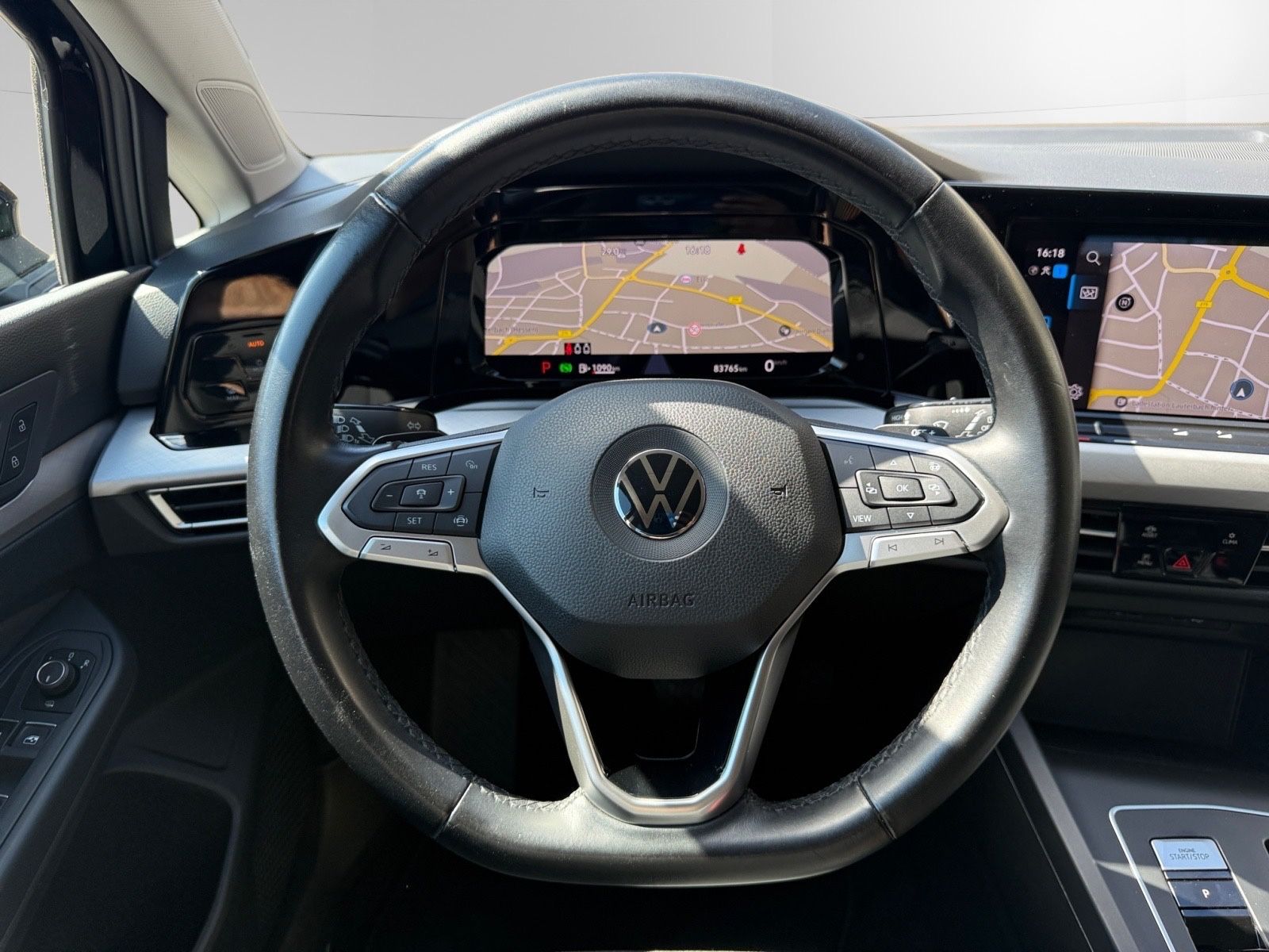 Volkswagen GOLF VIII 2.0 TDI DSG LIFE - Samsaru's Car Outlet