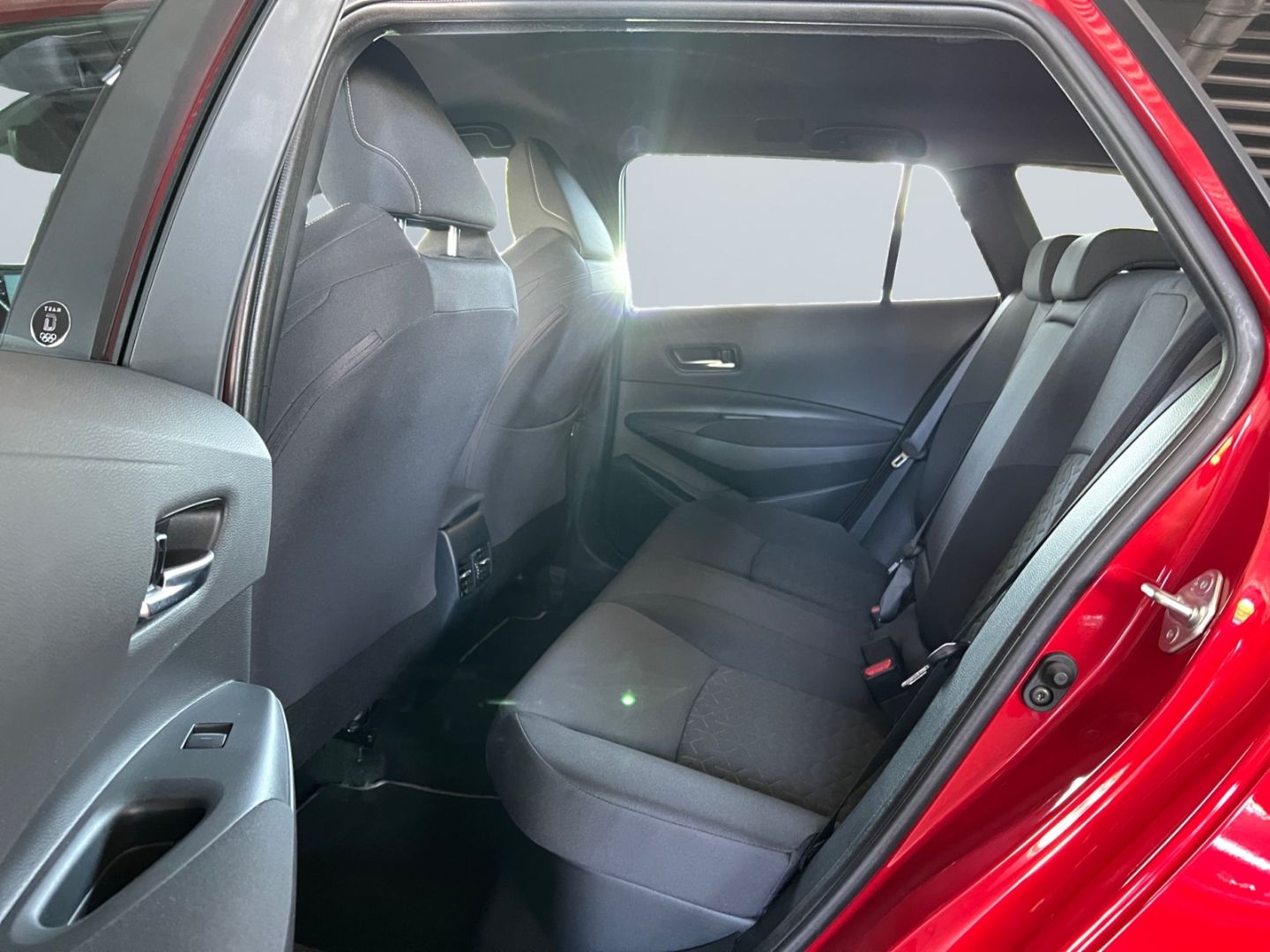Toyota Corolla 2.0 Hybrid TS - Samsaru's Car Outlet