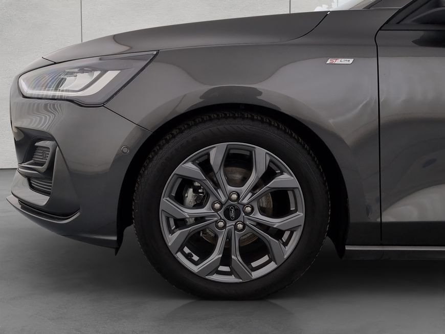 Ford Focus Turnier 1.5  Aut. ST-LINE X AHK+LED+NAVI+S