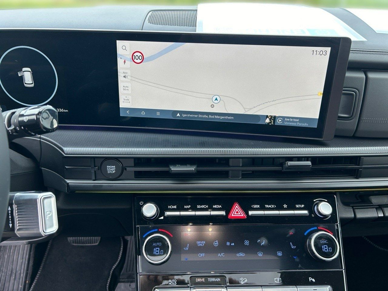 Hyundai SANTA FE 1.6 T-GDI HEV 4WD Blackline - Samsaru's Car Outlet