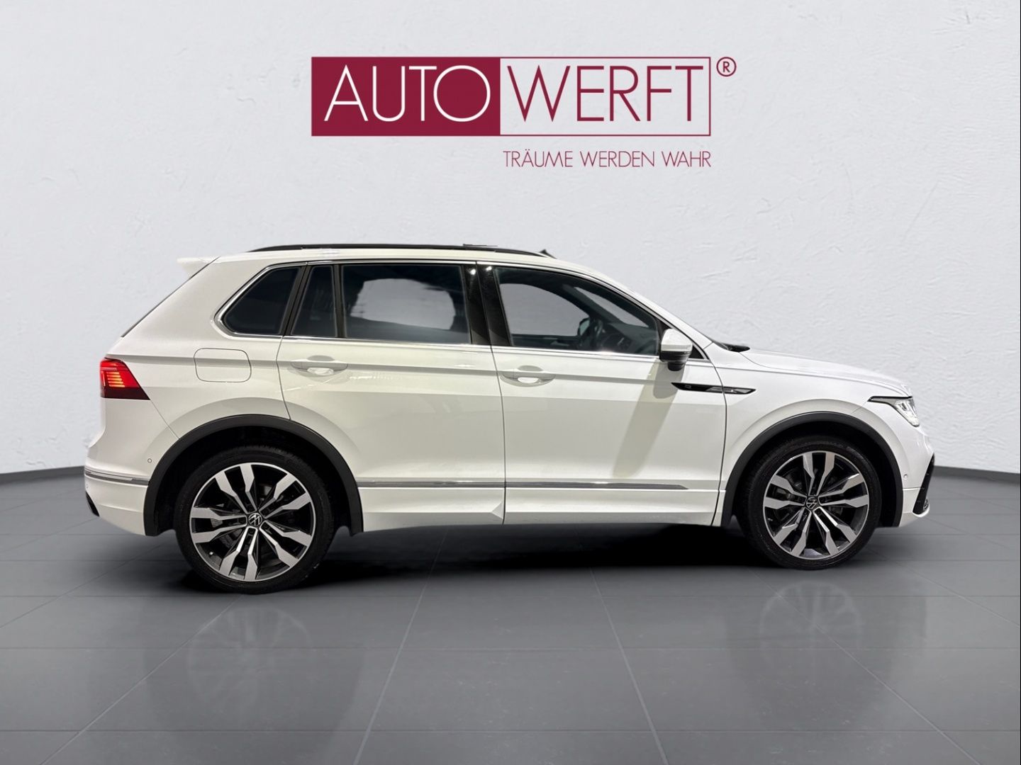 Volkswagen Tiguan 2.0 TDI DSG 4M DSG 3x R LINE MATRIX PANO