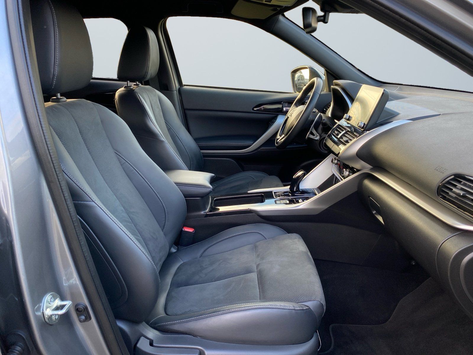 Mitsubishi Eclipse Cross Plus Select 2.4 PHEV ACC PDC
