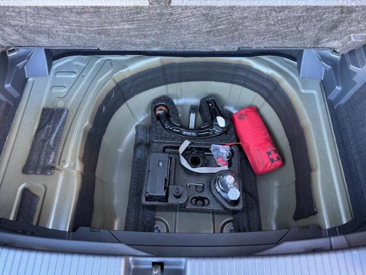 Volkswagen T-Cross Active 1.0 TSI - Samsaru's Car Outlet