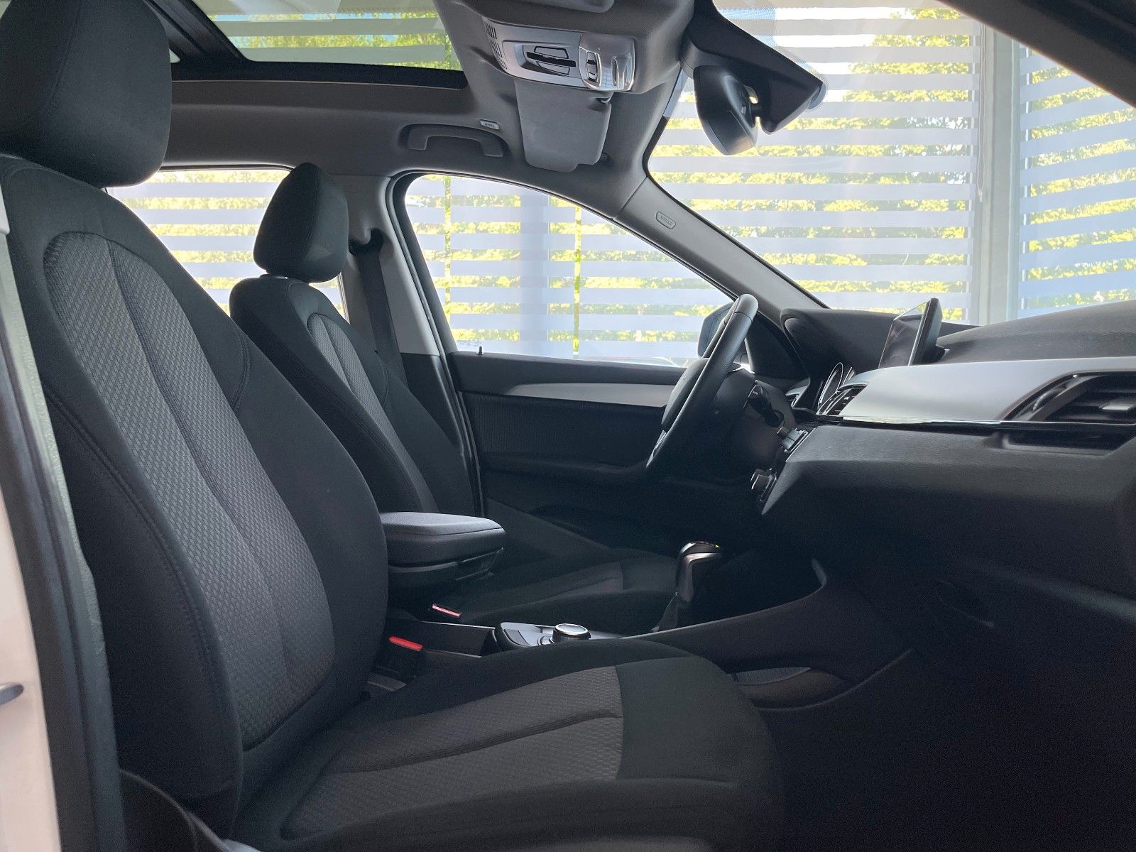 BMW X1 xDrive 25e Aut. - Samsaru's Car Outlet