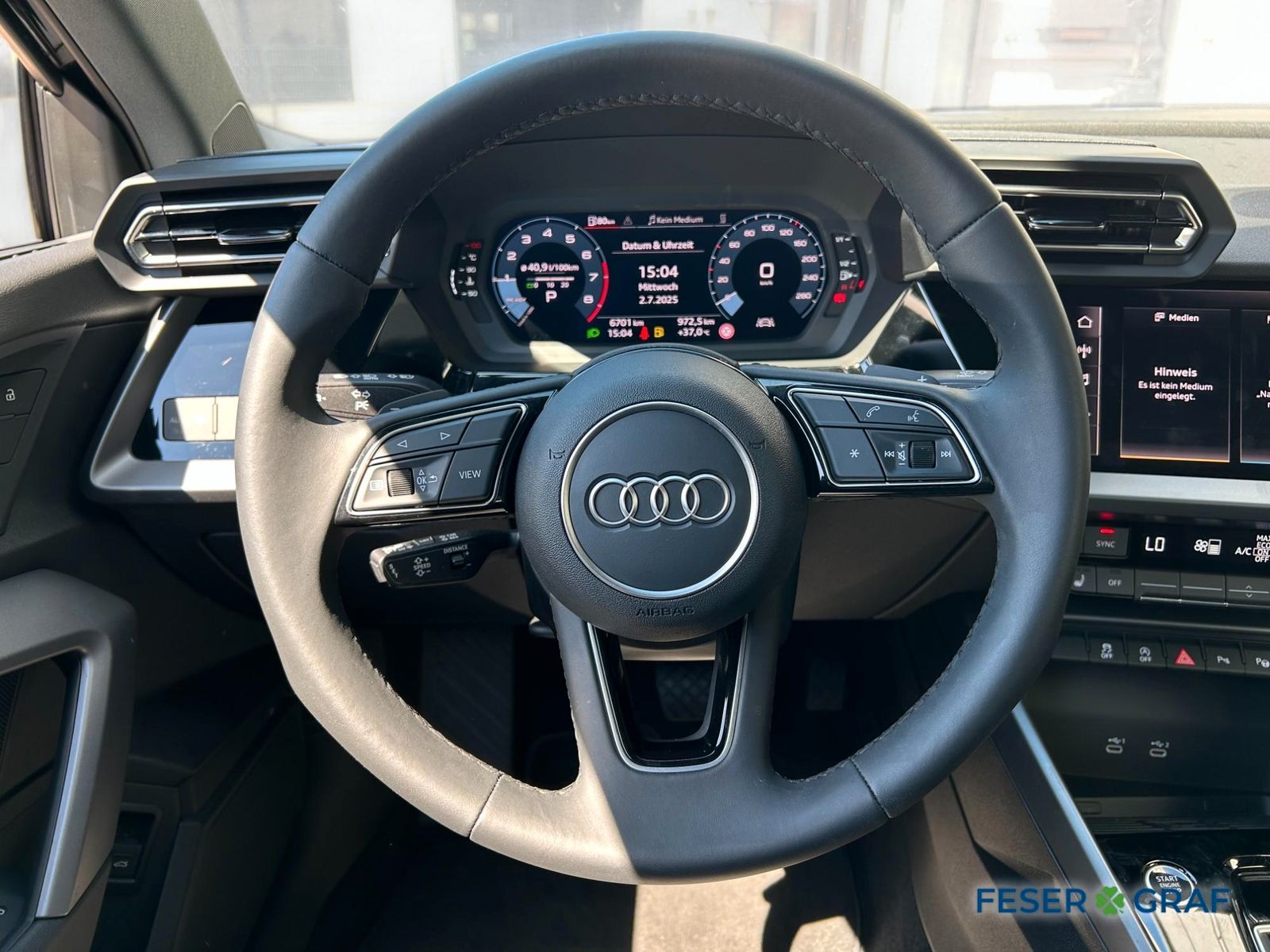 Audi A3 Limousine 30 TFSI SHZ/CarPlay/GRA/PDC