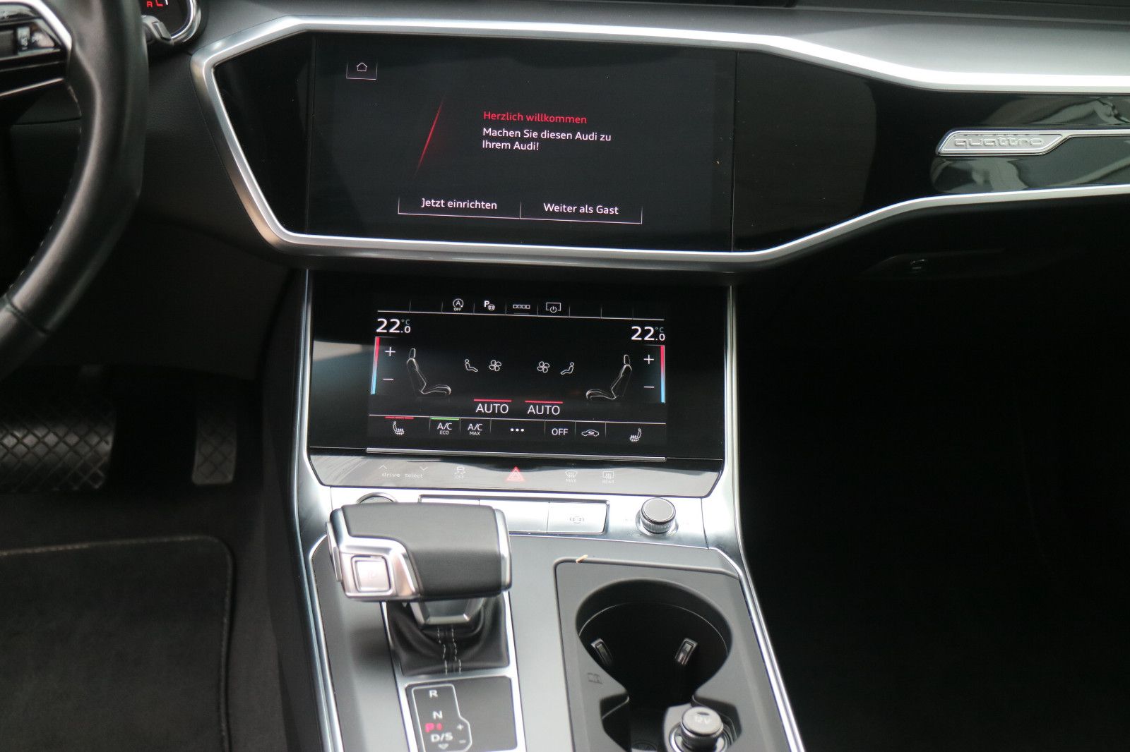 Audi A6 Avant 45 TFSI quattro S line-Pano-AHK-ACC