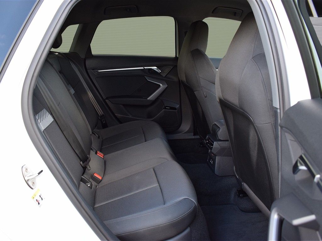 Audi A3 Sportback 35 TDI S-tr. - Samsaru's Car Outlet