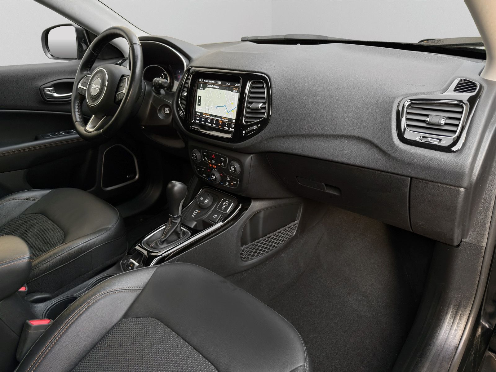 Jeep COMPASS 2.0 LIMITED 4WD*Aut.*Navi*Leder*AHK*ACC*