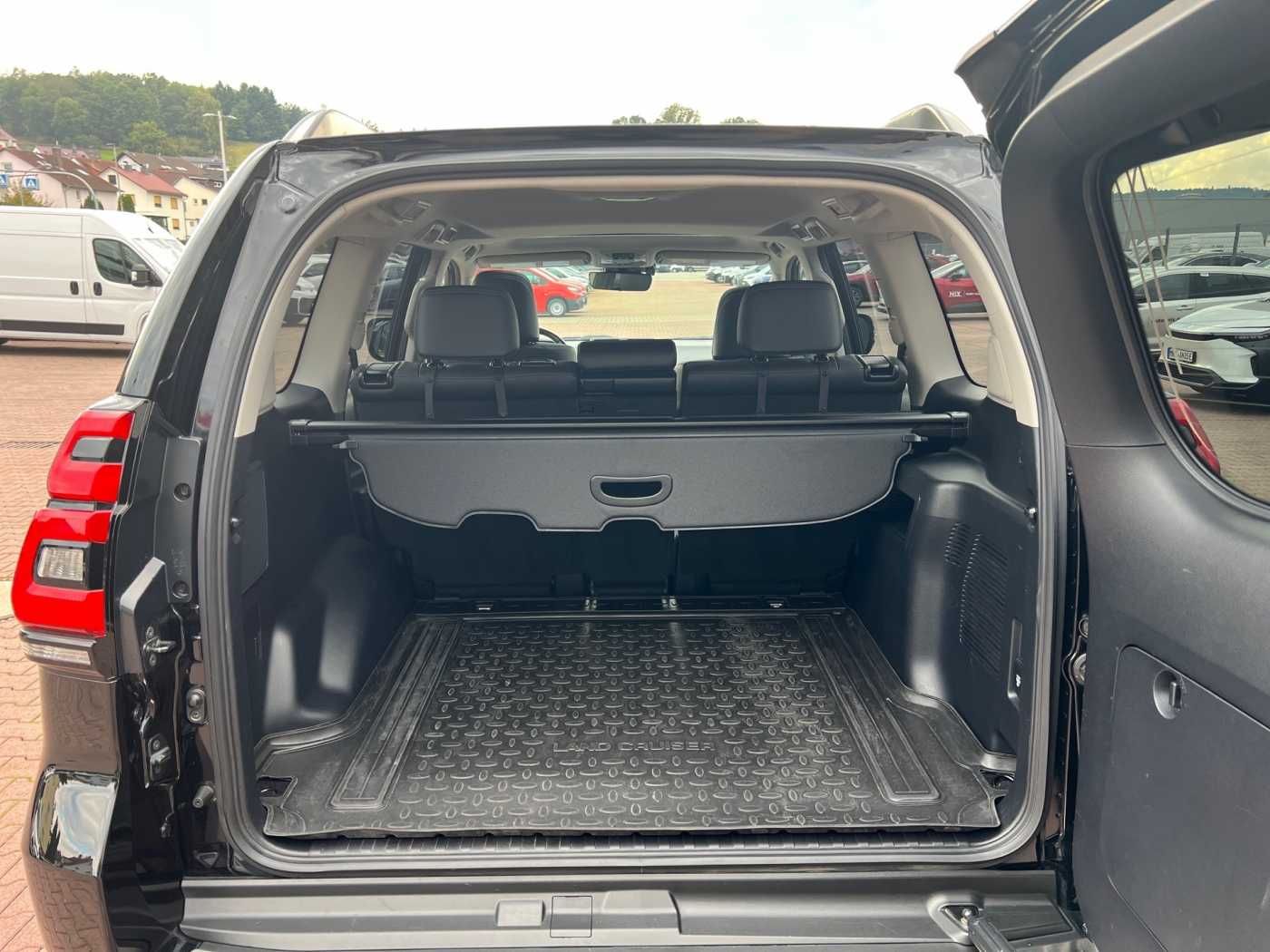 Toyota Land Cruiser 2.8 D-4D Aut. TEC-Edition 360°