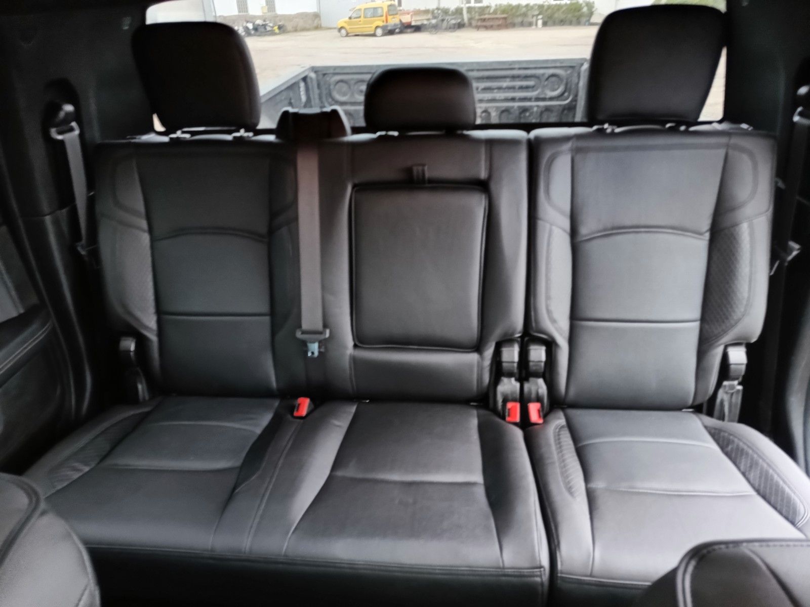 Dodge RAM 2500 MEGA CAB, 4X4, 6,7, 370KM LEDER