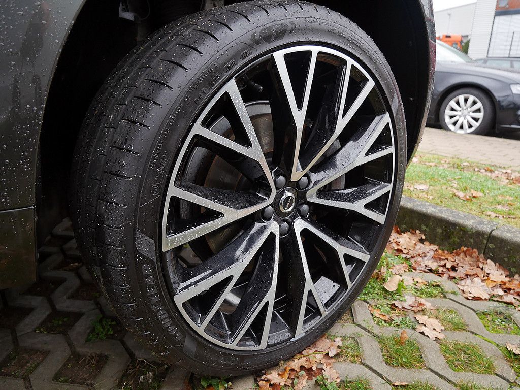 Volvo XC60 T8 Recharge Inscription FACEL. STANDHZ LED