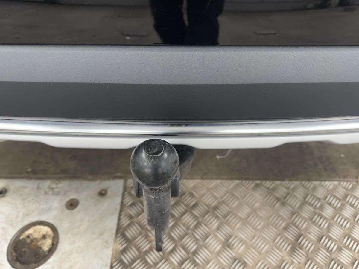 Audi A4 allroad qua. 45 TFSI AHK Matrix Pano STH