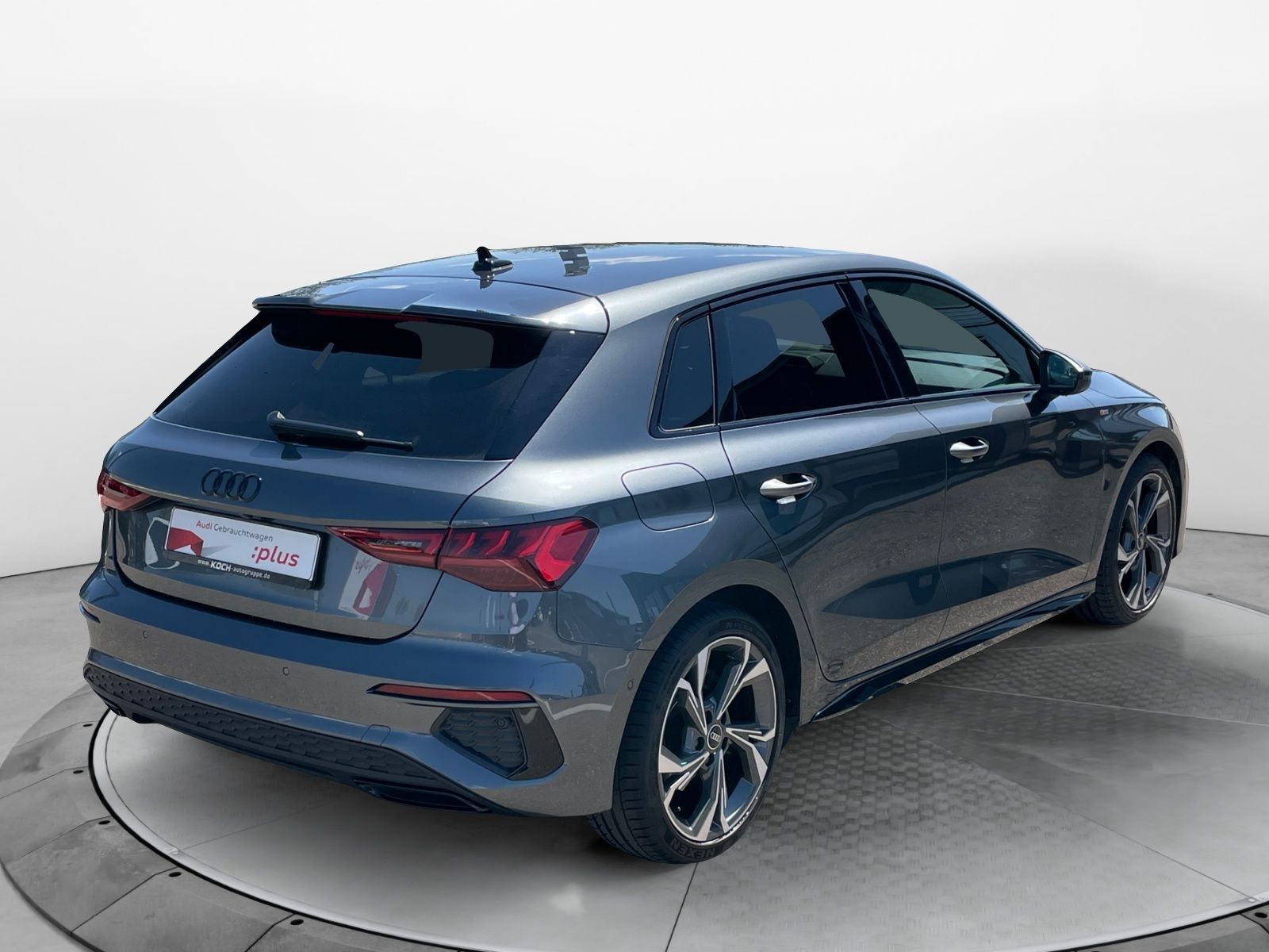 Audi A3 Sportback 30 TFSI S-Tronic S-Line - Samsaru's Car Outlet