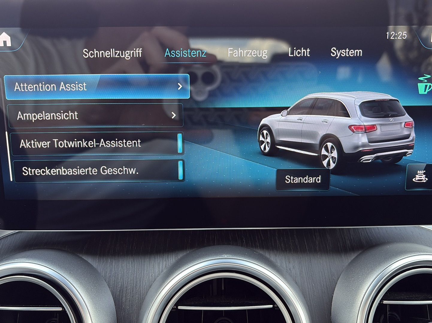 Mercedes-Benz GLC 300 d AMG 19*HUD*Distro*360*Lufteder*Mubeam*