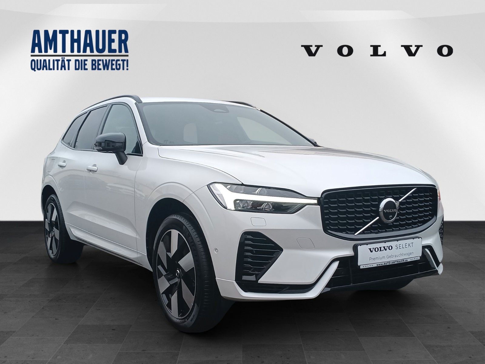Volvo XC60 T6 AWD Plus Dark  360°/AHK/Pano/H&K