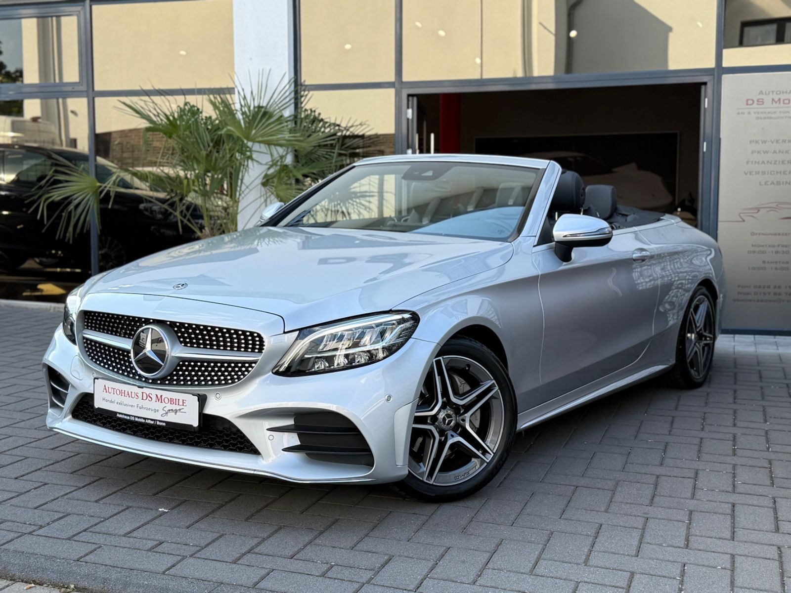 Mercedes-Benz C 200 Cabrio AMG Line - Samsaru's Car Outlet
