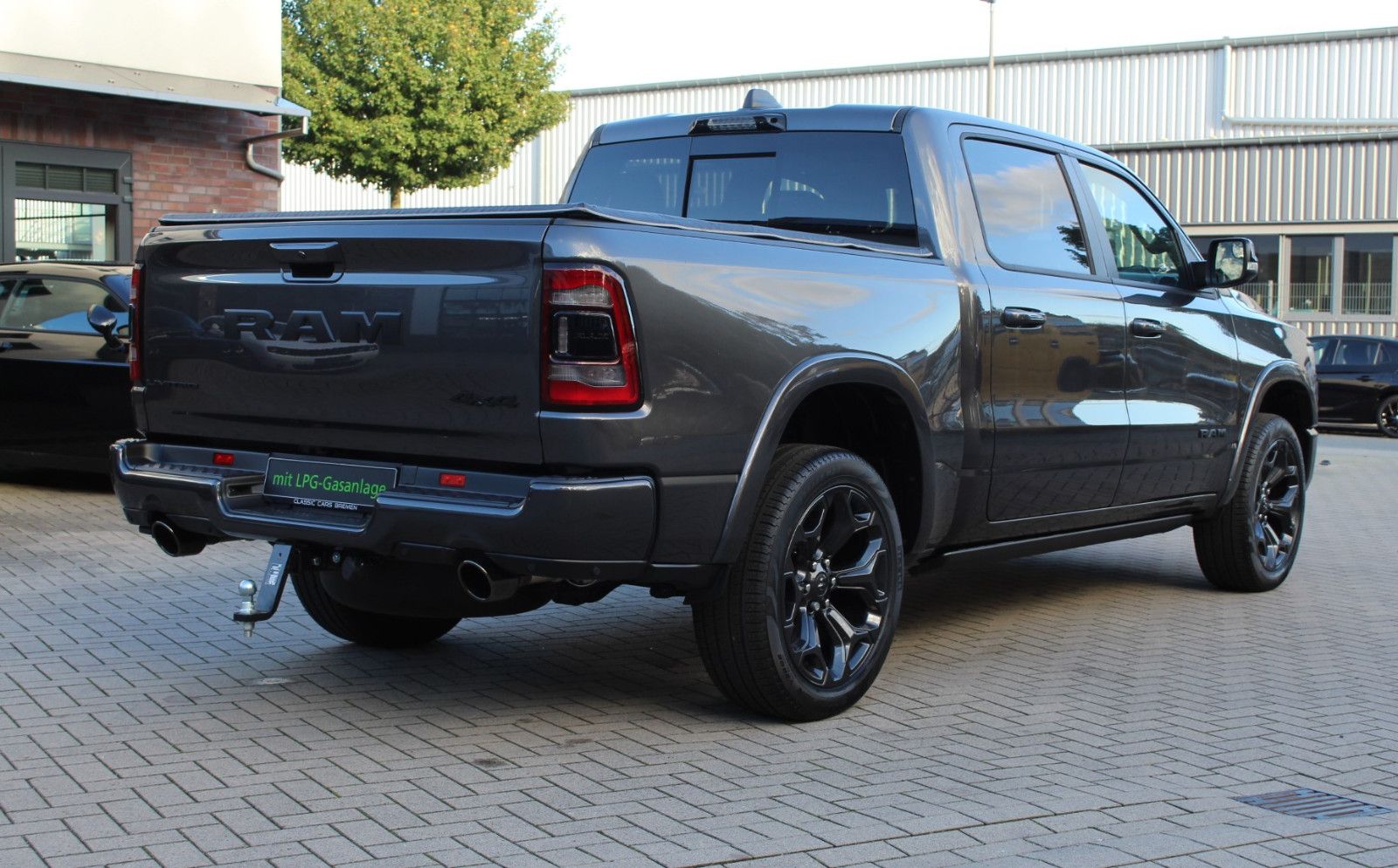 Dodge RAM 5,7L LIMITED, HUD, LPG, 360°, Deutsche EZ
