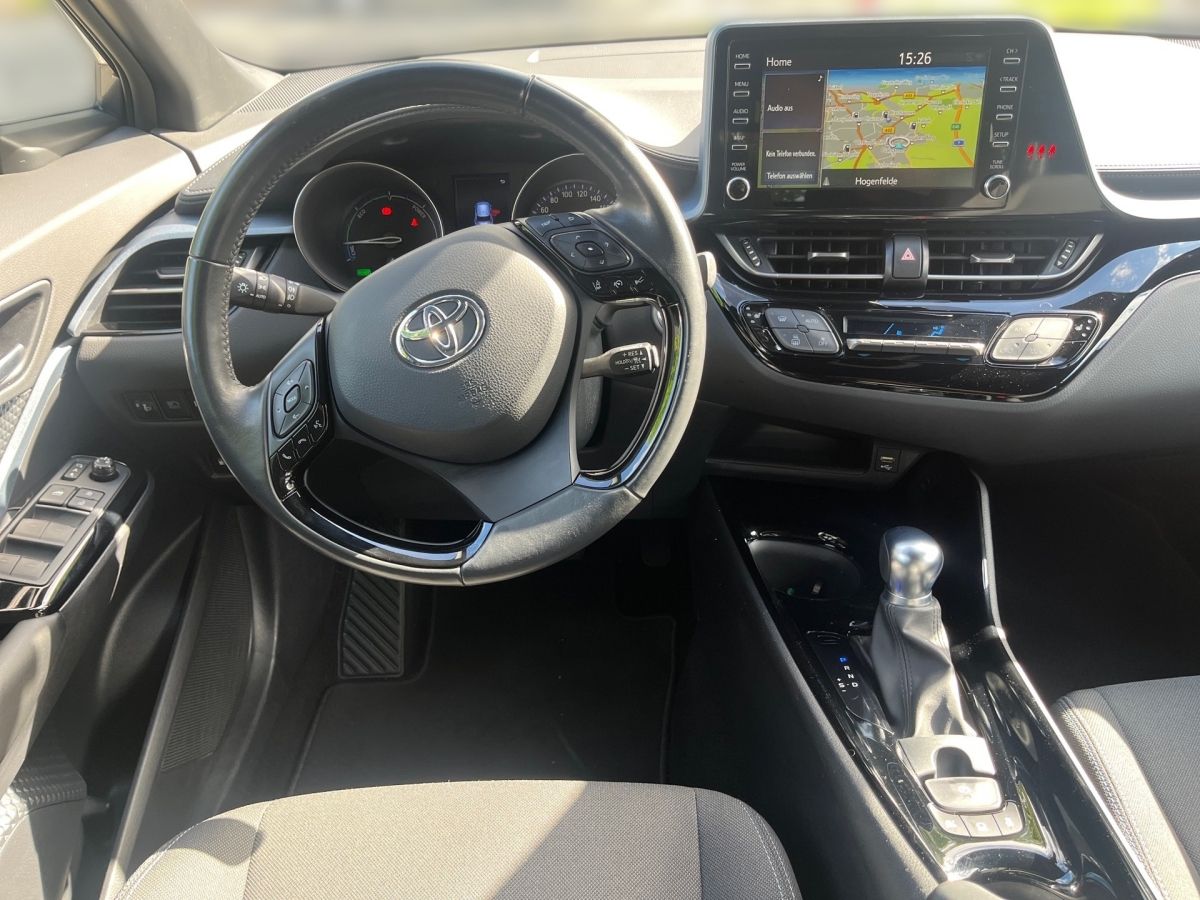 Toyota C-HR 2.0 Team - Samsaru's Car Outlet