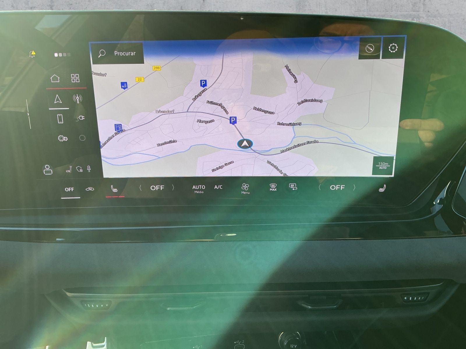 Audi A5 Avant e-hybrid 220kW S-LINE MATRIX+AHK+PANO