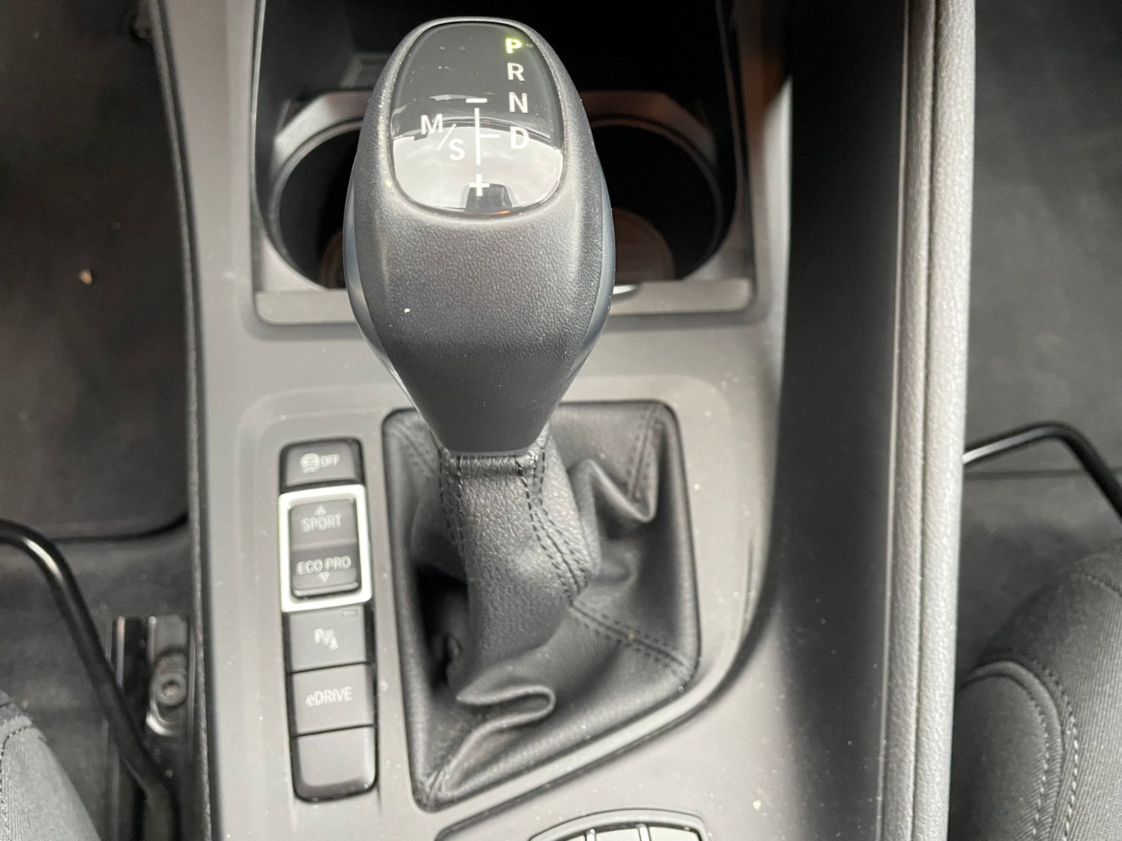 BMW X1 xDrive 25 e Advantage Automatik - Samsaru's Car Outlet